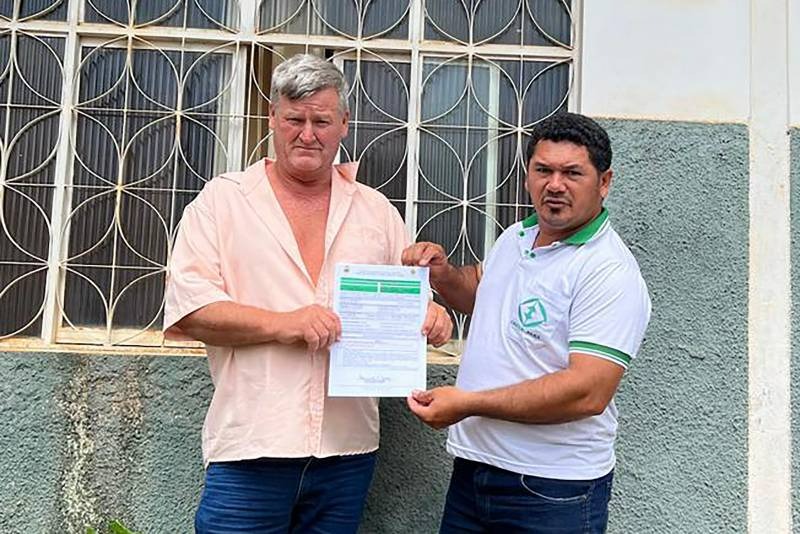 produtor Leonino Schuroff, da Comunidade Vicinal da 20 