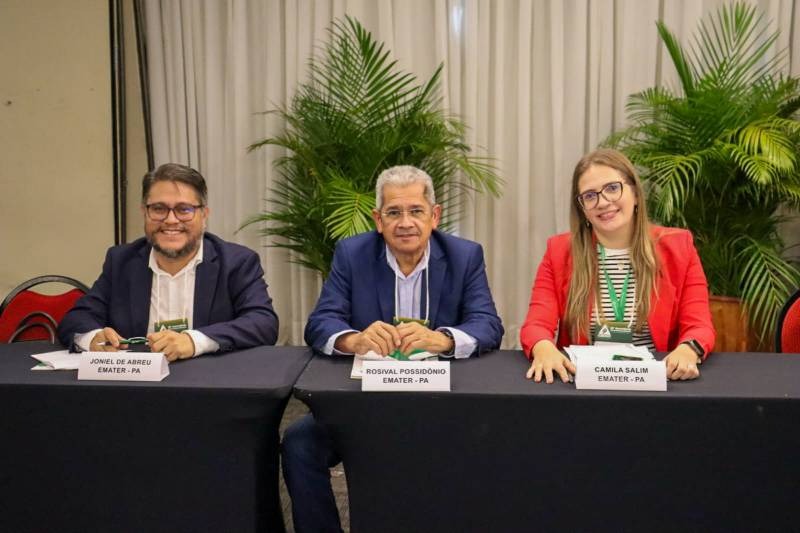 O presidente Joniel Vieira de Abreu, Rosival Possidônio e Camila Salim representam o Pará no evento nacional