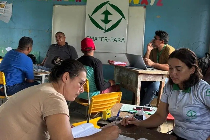 O mutirão beneficiou agricultores da Comunidade São José do Batatal